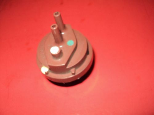 Mitsubishi  egr modulator valve  vacuum control valve switch