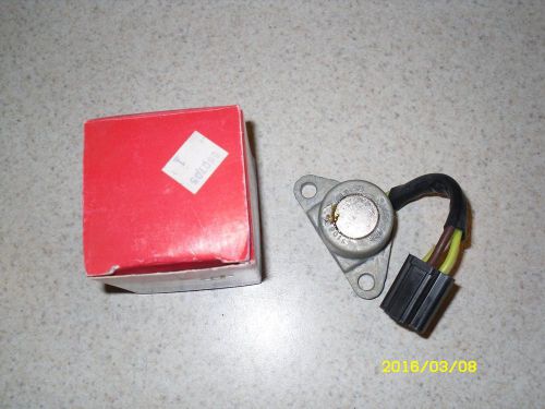 New johnson/evinrude rectifier, part number 580705 fits early v-4 engines.