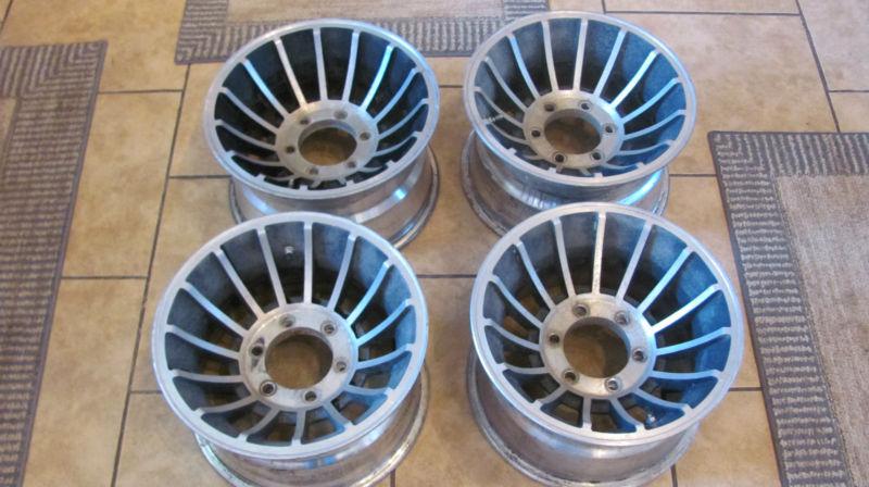 Western wheel rare 6 lug chevrolet set of 4 hurricane pattern 15 by 8.5 inches