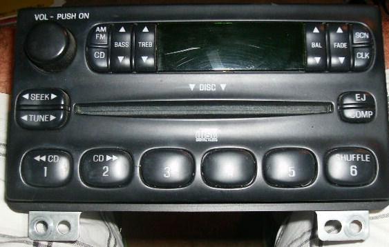 2003 ford mustang radio fm/am cd player factory oem 3l2t-18c815-ub 