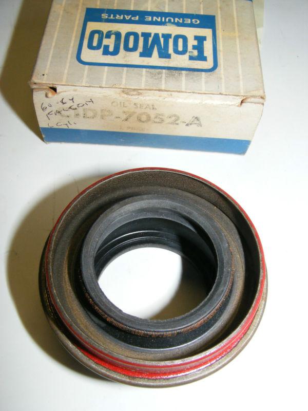 NOS FORD C1DP-7052-A transmission tail shaft seal