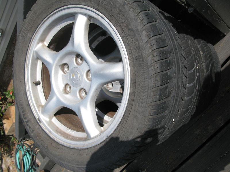Rx7 fd 1993 stock wheels rims with good tires 