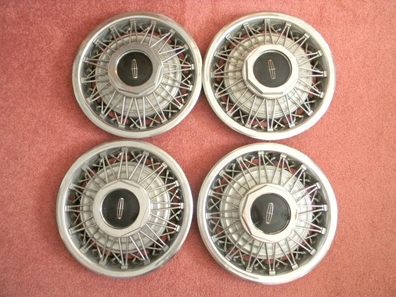 1972 lincoln continental hubcaps with black onyx emblem, great condition!!!