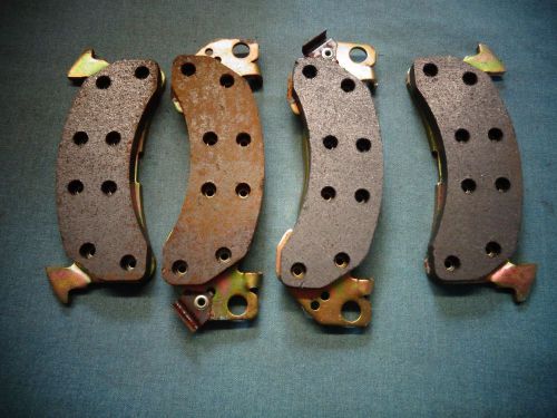 1979-1986 chevrolet-gmc truck/van front brake pads d153; c/k 10-30 suburban more