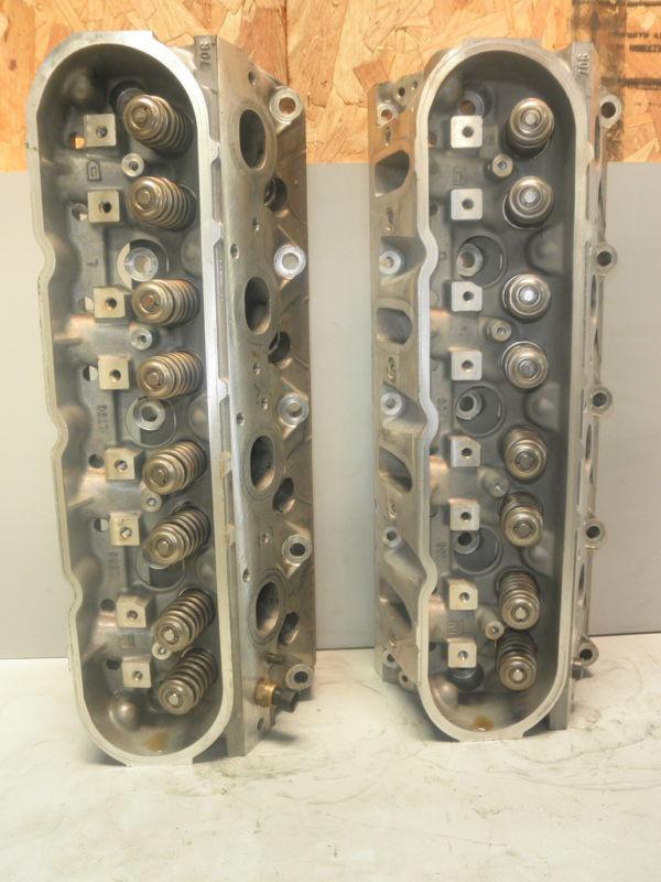 Buy CHEVROLET GM GEN III 5.3 4.8 LM7 LR4 CYLINDER HEADS 706 in Lorena