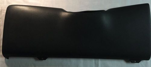 99-06 chevy silverado gmc sierra knee bolster lower dash trim panel graphite