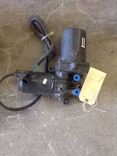 Omc cobra marine trim pump &amp; manifold with motor assy.