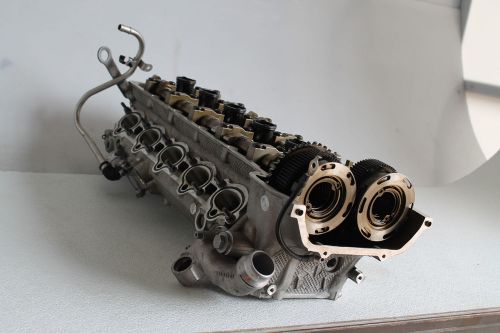 Bmw e63 e64 v10 m6 m5 5.0 l 500hp s85 oem engine motor left cylinder head #013