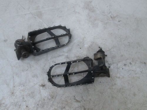 03 kx 250  foot pegs oem stock