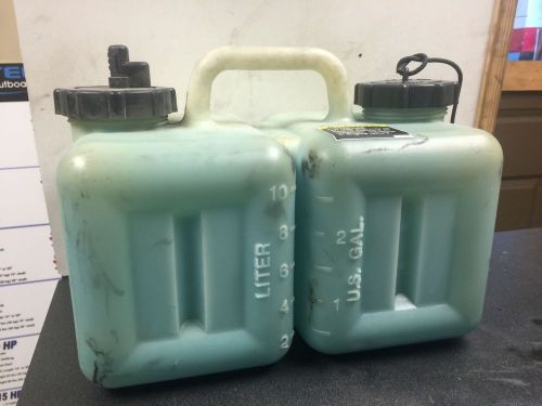 Mercury v6 3 gallon oil reservoir , p.n. 1257-8742 1,  135 150 175 200 225hp