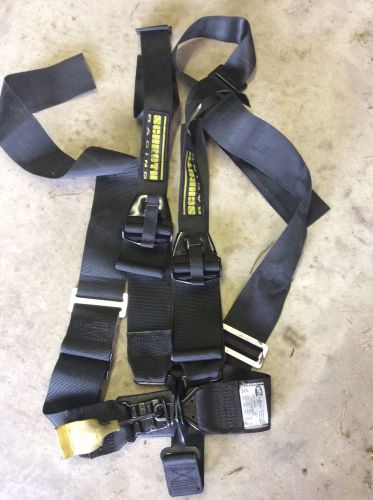Schroth 5 point race belts used in sprint car