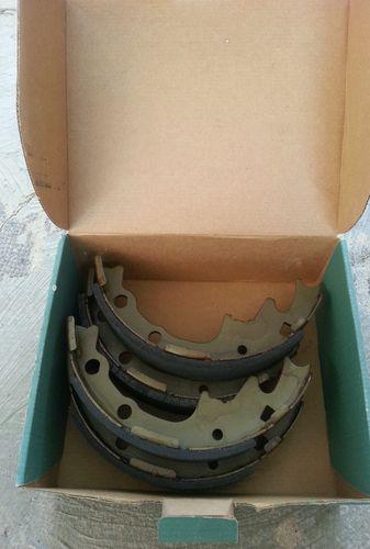 Rear brake shoes for 1993 or newer ford ranger