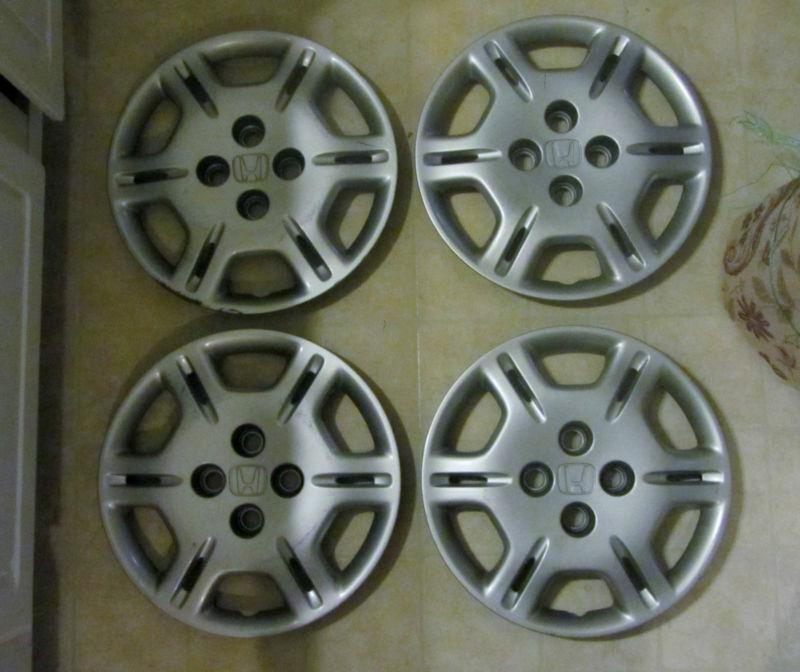 Honda civic oem hubcaps / wheel covers - 14'' with  4 -100 bolt pattern 