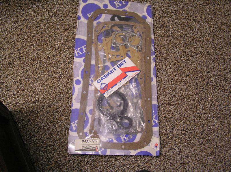 Toyota corolla 1975 2tc engine gasket set, complete, nla, look