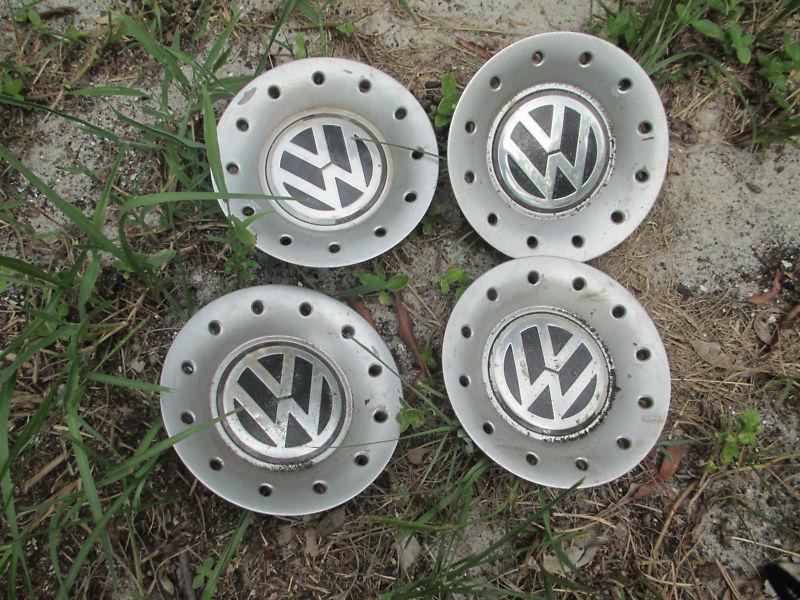 Volkswagon wheel centercaps 4 oem silver