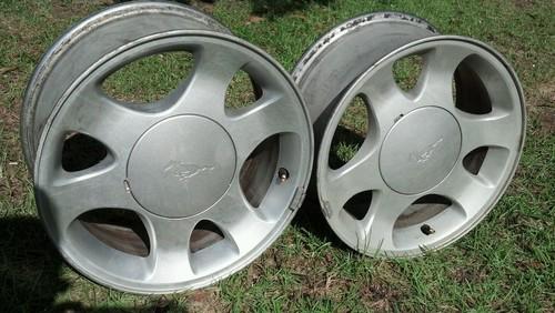 94-04 ford mustang wheels with center caps