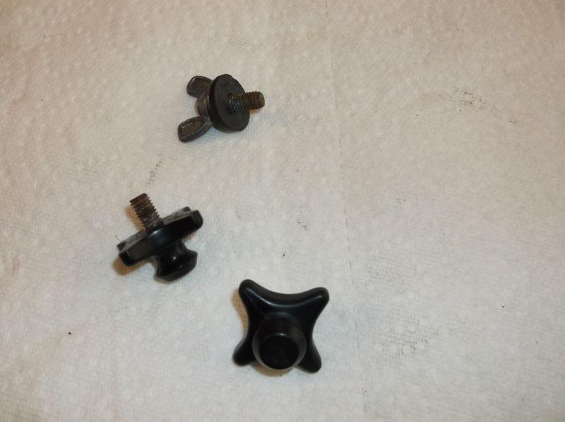 1992 yamaha exciter ii 570 exciter570 side panel knobs knob  -for snowmobile