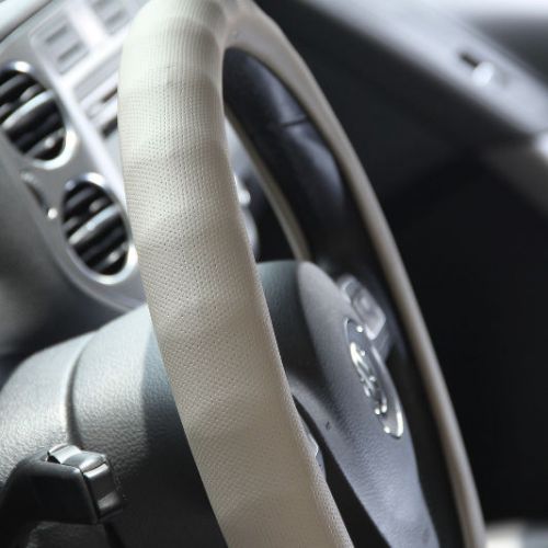 Steering wheel cover pvc leather perf. dot khaki size medium slid in 5804_02
