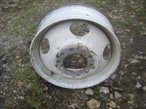 1 - original chevy 19.5 tubeless 10 hole dual wheel, 6&#034; wide