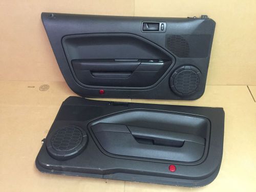 05-09 ford mustang gt convertible lh+rh door panels panel set black with speaker