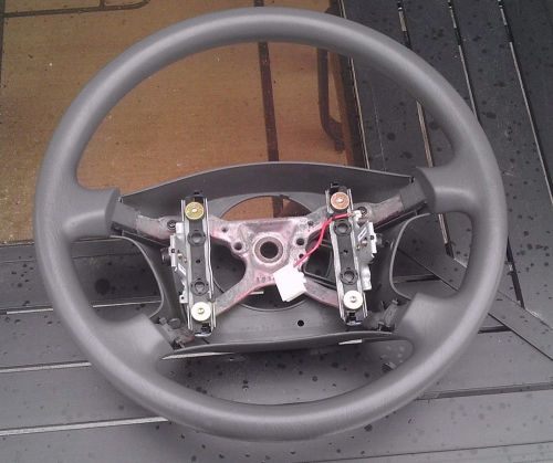 1998-2002 chevy chevrolet prizm steering wheel oem gray mint!!