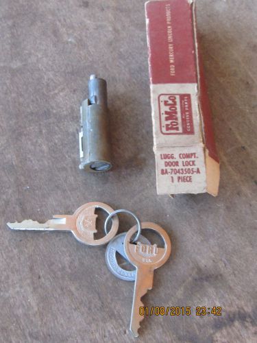 Nos 1949 ford trunk lock cylinder &amp; ford keys 8a-7043505-a luggage compartment