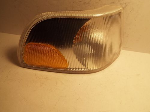 1998 volvo v70 right front turn signal.used.