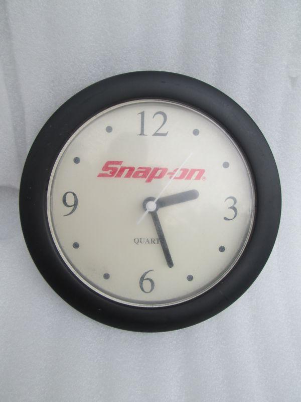 Snap on tools vintage clock 6" quartz snap on clock
