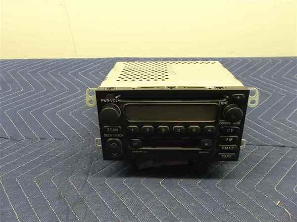 2000-2001 toyota camry radio cd player am/fm oem lkq