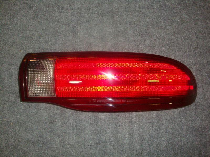 1993-1997 firebird passenger side factory tail light