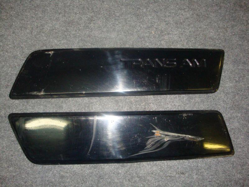1982 trans am factory front bumper inserts ( grill inserts )