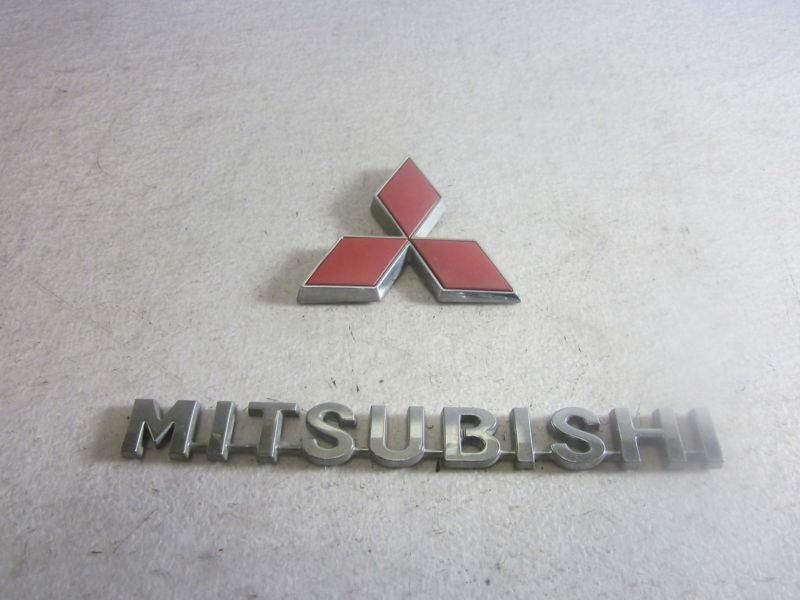 1999-2003 mitsubishi galant rear trunk chrome emblem oem *p45