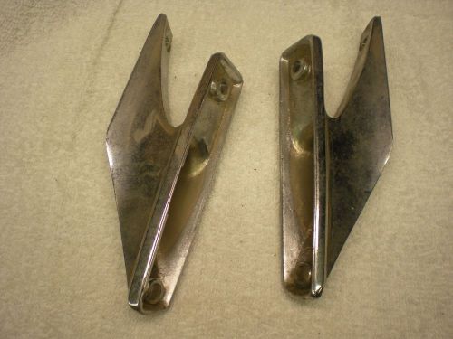 Pair 1970 ford  wagon roof rack bracket  doab-7155134-a  doab-7155143-a nos