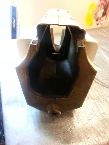 1971 chrysler 202hb outer exhaust housing cover 20 hp (mt*)