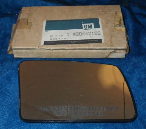 Nos 1985-1988 cadillac glass &amp; case side mirror gm #20442186 deville fleetwood