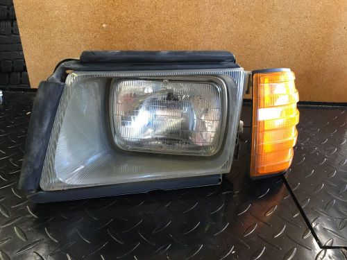 Mercedes-benz w126 coupe sec left headlight assembly oem 1268206561