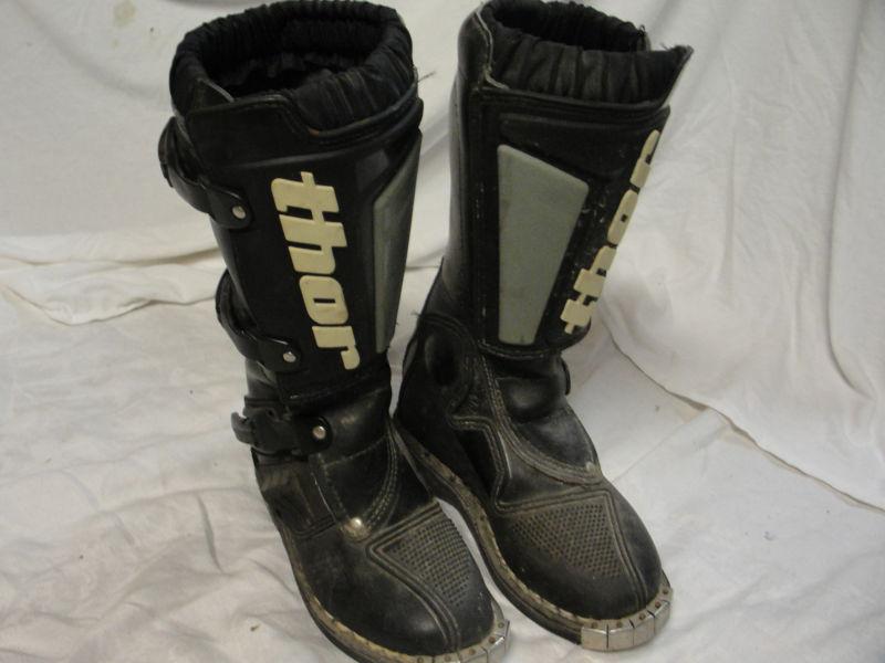 Thor motocross motorcycle youth boys/girls boots size 2 made in italy
