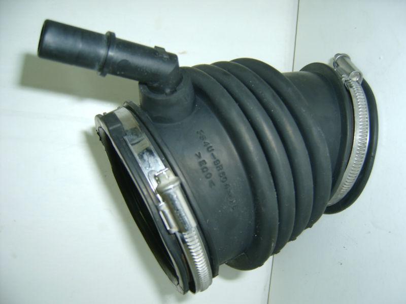 Sell 0307 FORD FOCUS 2.0L AIR INTAKE THROTTLE BODY BOOT in Highland