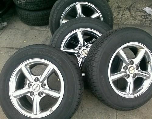 4 tires and rims grand jeep cherokee 2004,  great condition!