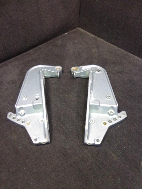 Clamp brackets #6h1-43111-00-4d, 6h1-43112-00-4d yamaha 1994-2012 55-90 hp~468 