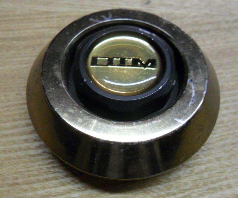 Dim wheel center cap (1) p/n - ag023000