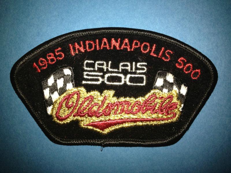 1985 indy 500 pace car oldsmobile calais 500 car club jacket hat patch crest