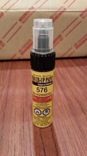 Genuine toyota touch up paint 1/2 oz pen &amp; brush 576 solar yellow