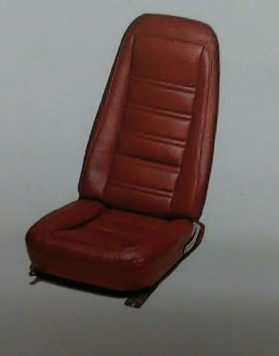 Chevrolet corvette seat covers new (leather)
