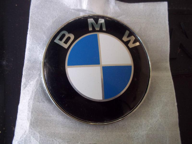 Bmw hood emblem ornament blue 82mm
