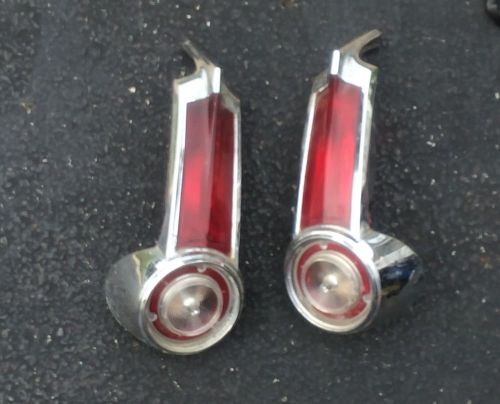 64 65 barracuda 65 valiant oem tail light assemblies great driver condition