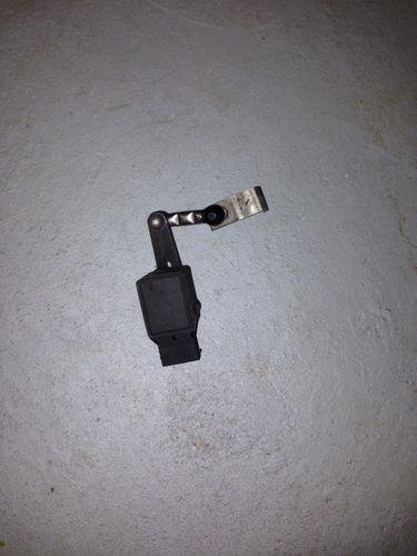 2003 bmw x5 3.0i front driver side ride height sensor