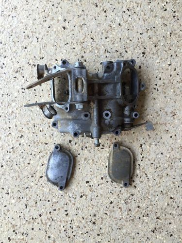 92 honda fourtrax 300 2x4, 4x4  cylinder head cover