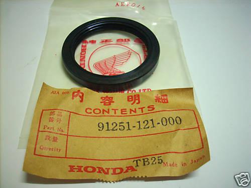 Honda xl125 mt125 tl125 cd50k1 oil seal 47-60-7 japan