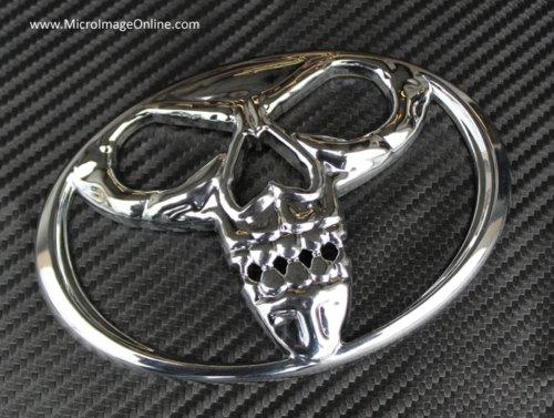 Skull emblem - toyota yaris liftback rear